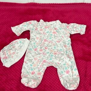 Little me onesie set